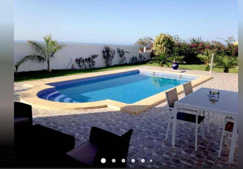 Villa Climatisee Avec Piscine Privee, Ras El Ma Bouarfaten Bagian luar foto